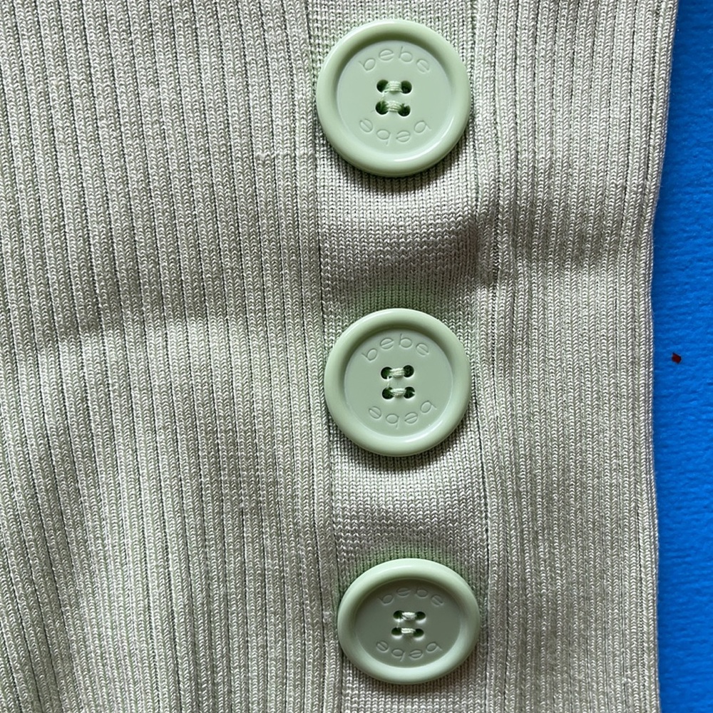 Bebe top - Picture 2 of 6